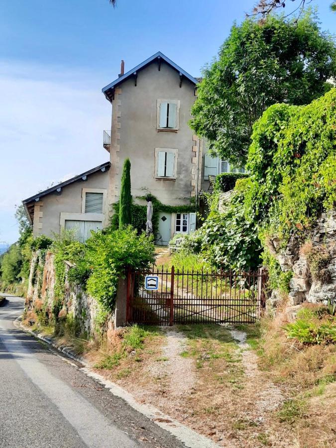 Dormir Au Pressoir Montagnieu  外观 照片
